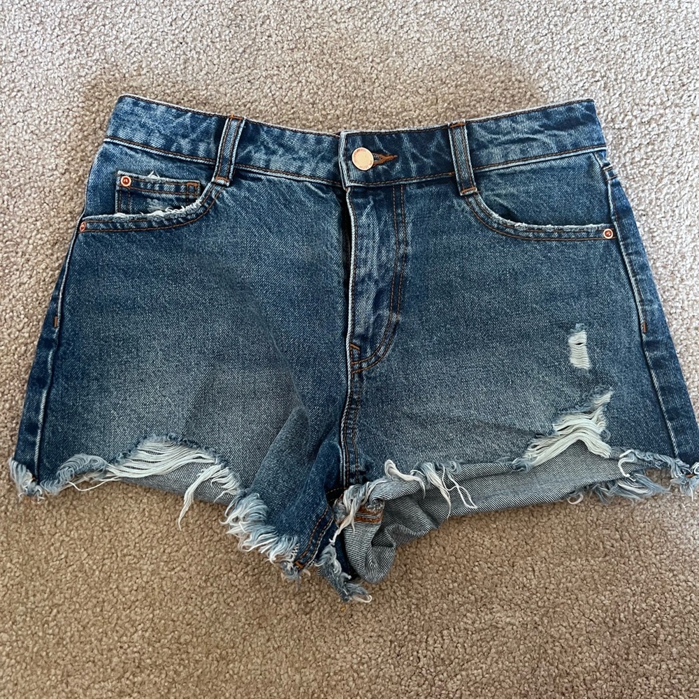 ZARA women’s denim jean shorts size 2